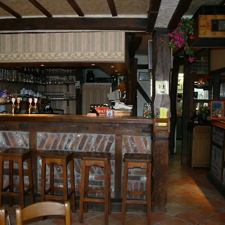 Le Relais De Pommard 호텔 3*