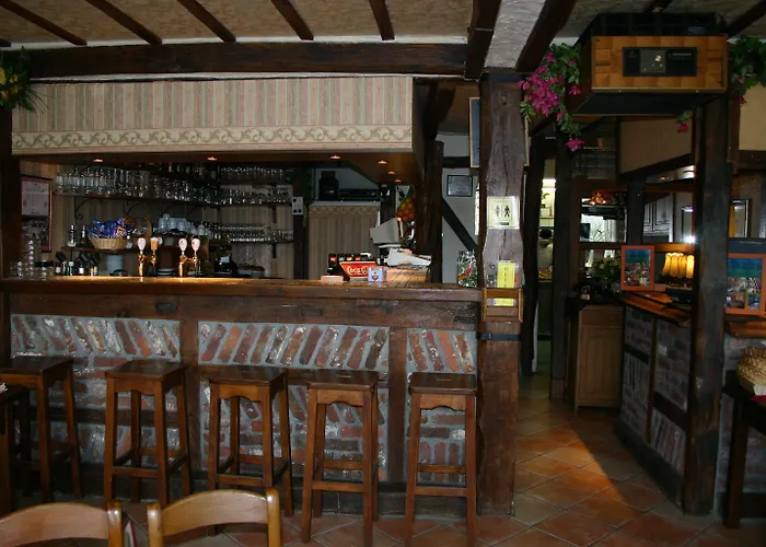 Le Relais De Pommard Отель 3*