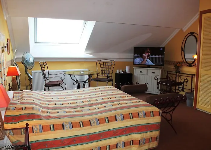 Отель Le Relais De Pommard Франкоршамп